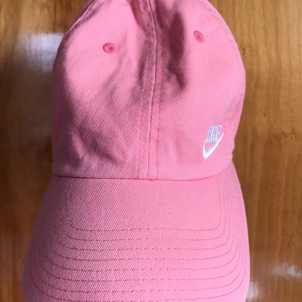 hat - Picture 2 of 3